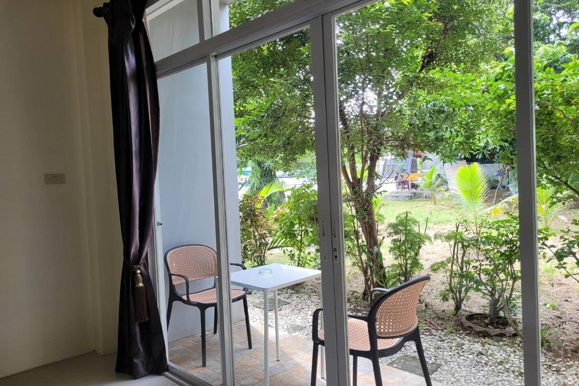 Snooze Inn Phuket - Free Shuttle To Bang Rong Pier Pa Khlok Exteriör bild