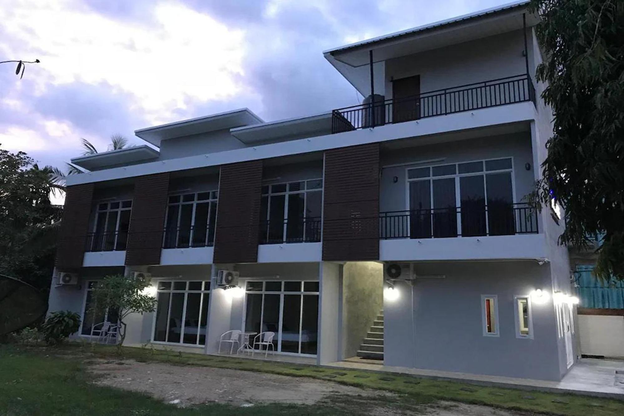 Snooze Inn Phuket - Free Shuttle To Bang Rong Pier Pa Khlok Exteriör bild