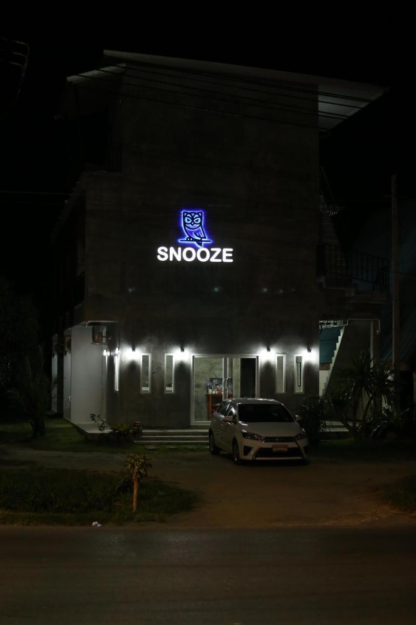 Snooze Inn Phuket Pa Khlok Exteriör bild